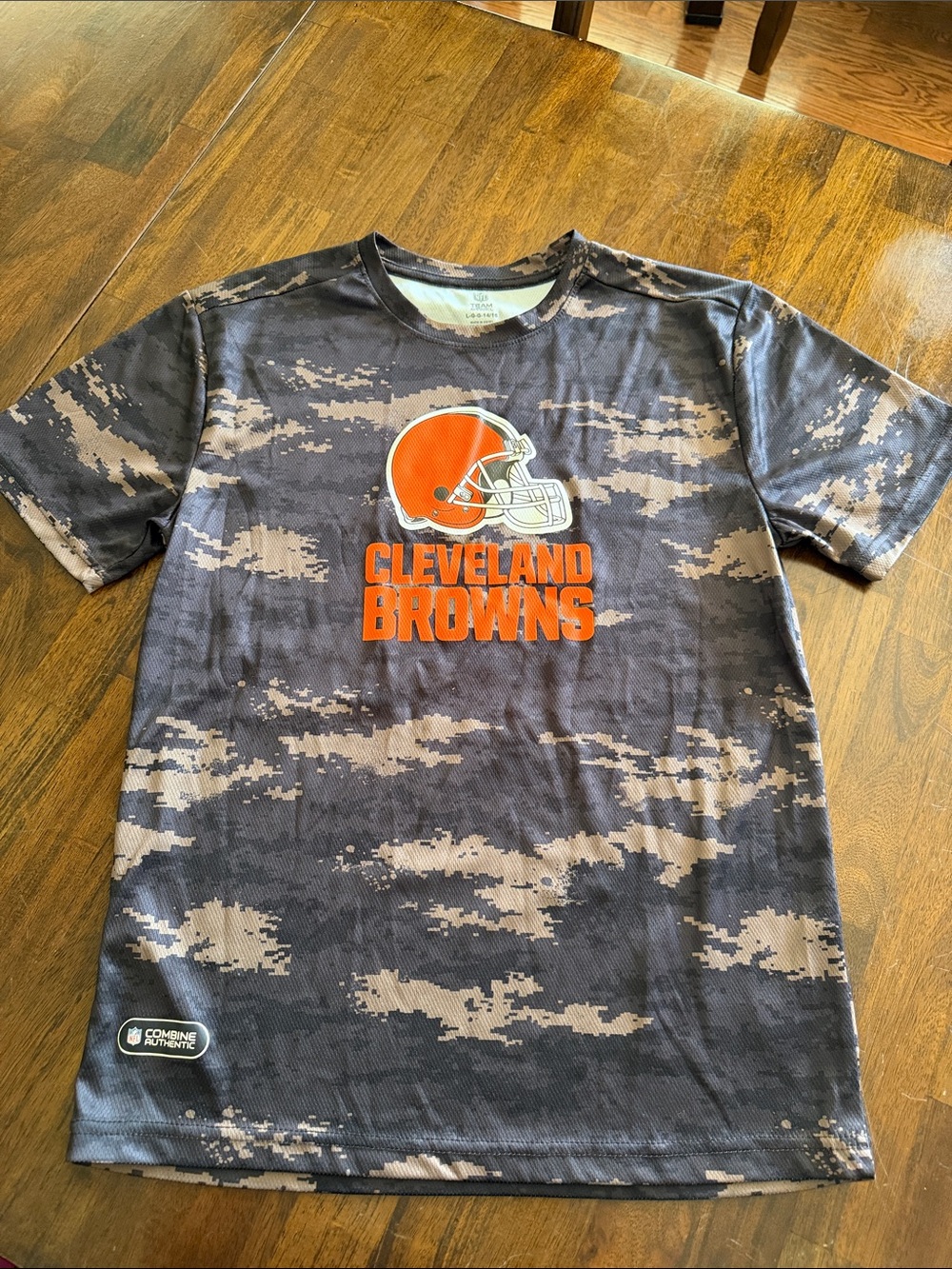 Boys Cleveland Browns Camo Logo Tee - Orange & Brown, Size Large